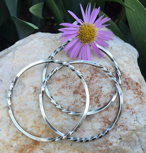 Large high quality sterling silver bangle bracelet